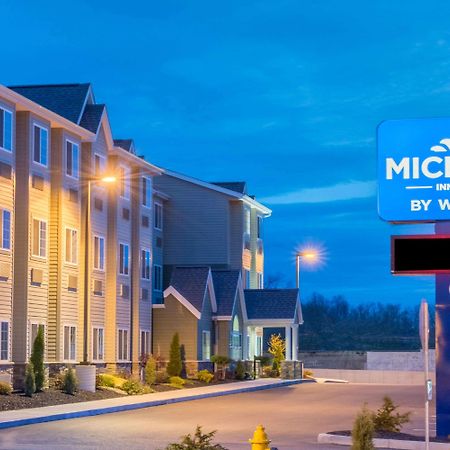 Microtel Inn & Suites By Wyndham Cadiz Екстериор снимка